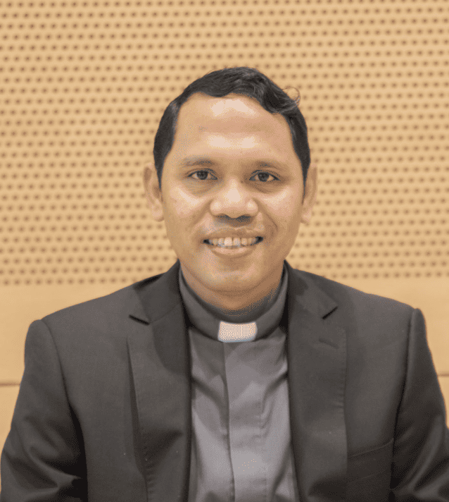 pater Rian Supardi SVD